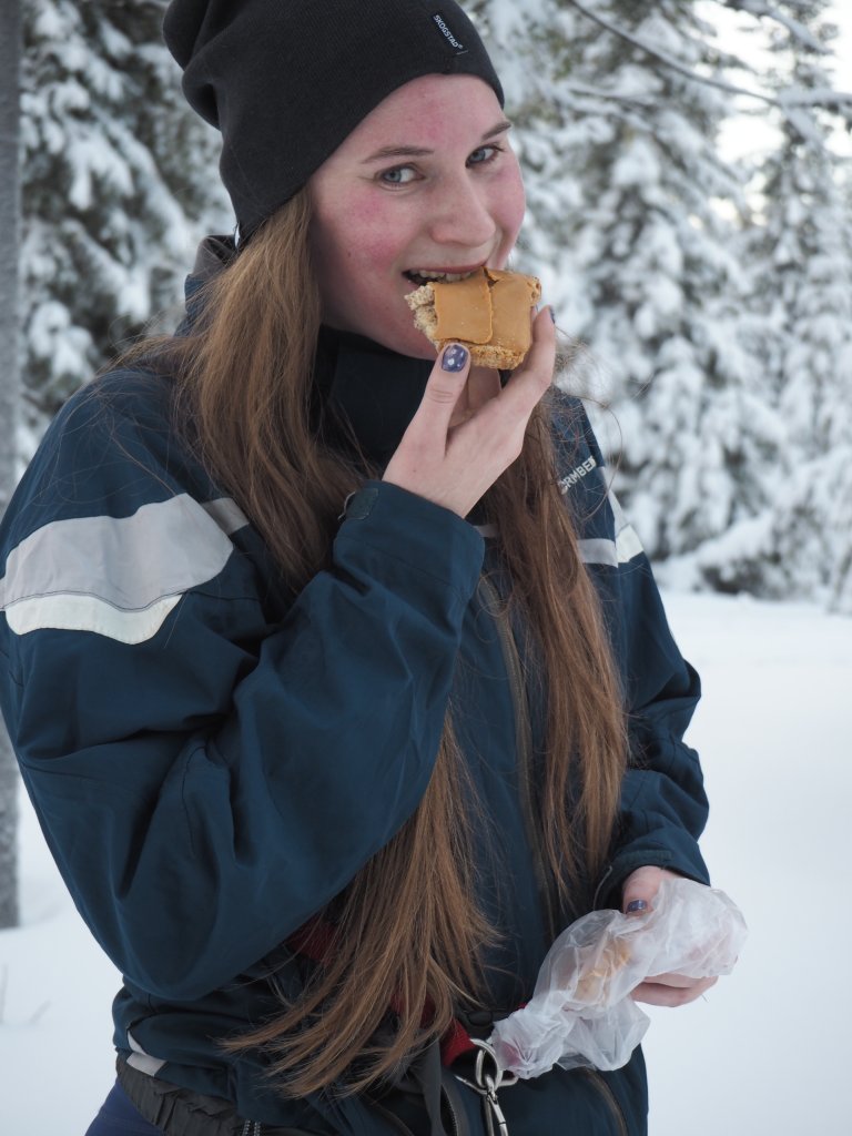 Skiing and brunost