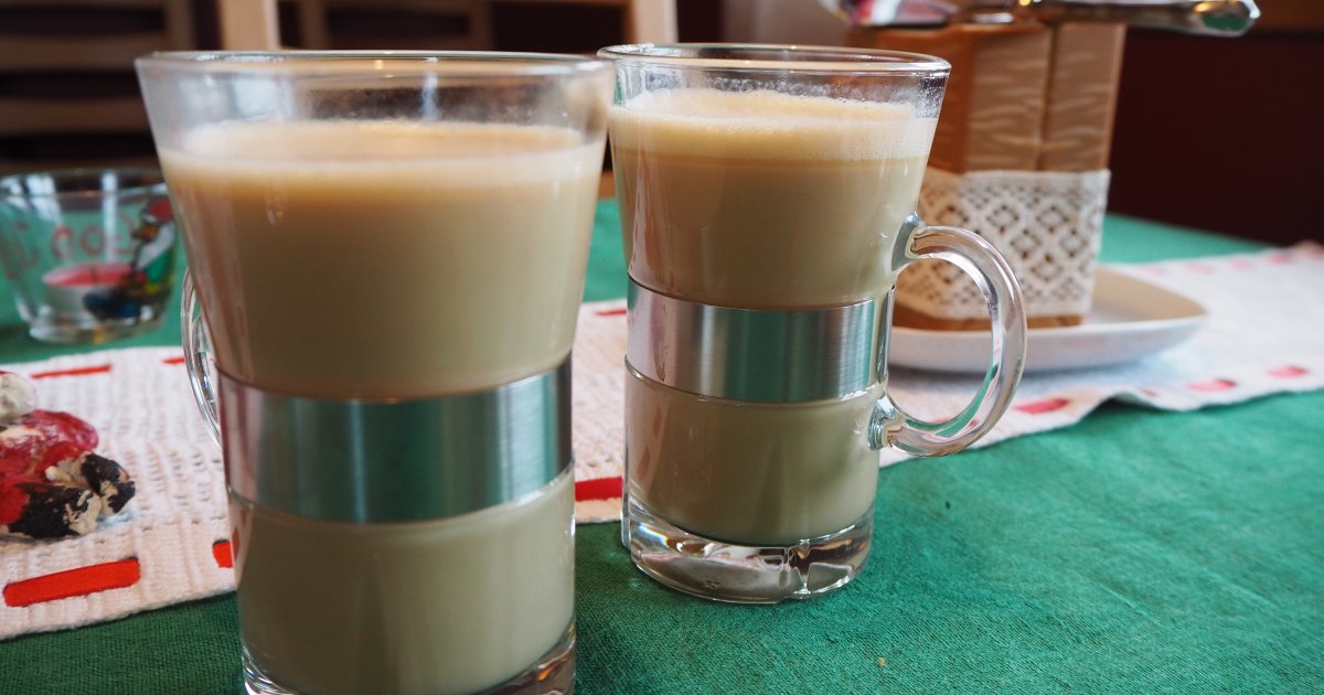 Brunost flavoured coffee-latte